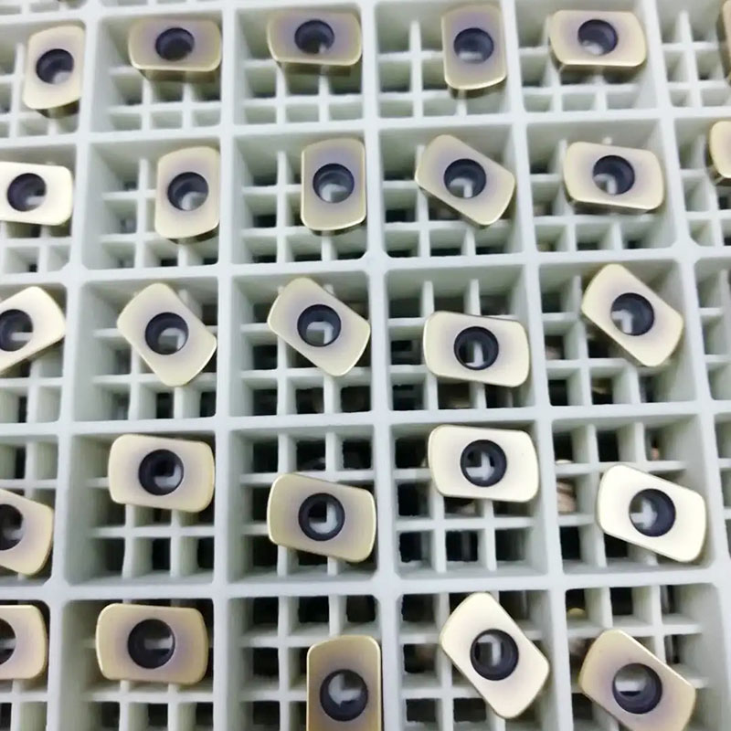 带 PVD 涂层的原装硬质合金铣削刀片 用于平面铣刀和方肩铣刀 EPMT0603TN-8 - 细节图 02